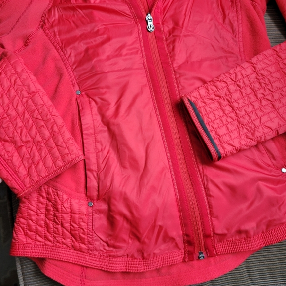 Lululemon Run Bundle Up Red Jacket - Picture 9 of 16